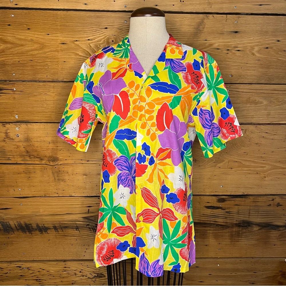 Marshall Fields Vintage 1960s Yellow Rainbow Floral Hawaiian Shirt M